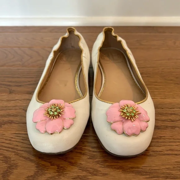 Lilly Pulitzer white leather ballet flats. Vintage - Picture 1 of 5